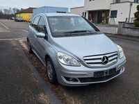 Gebraucht Mercedes B150 95 PS (69 kW) 2005 Silber Van / Kleinbus