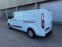 Gebraucht Ford Transit Custom 131 PS (96 kW) 2018 Weiß Van / Kleinbus