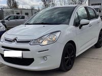 Gebraucht Citroën C3 SELECTION 82 PS (60 kW) 2015 Weiß Kleinwagen