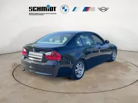 Gebraucht BMW 320 150 PS (110 kW) 2005 Schwarz Limousine
