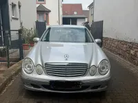 Gebraucht Mercedes E270 177 PS (130 kW) 2005 Grau Limousine