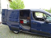 Gebraucht Ford Transit Trend 120 PS (88 kW) 2019 Blazerblau Van / Kleinbus