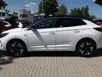 Gebraucht Opel Grandland X Elegance 131 PS (96 kW) 2024 Weiß SUV