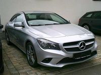 Gebraucht Mercedes CLA180 122 PS (89 kW) 2013 Polarsilber  metalliclack Limousine