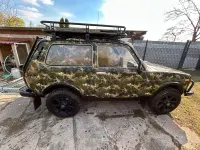 Second-hand Lada niva 83 CP (61 kW) 2002 Andere farben SUV