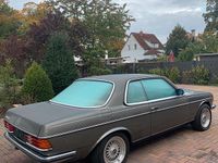 Gebraucht Mercedes 280 185 PS (136 kW) 1985 Grau Coupé