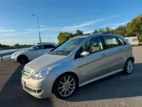 Gebraucht Mercedes B180 80 PS (58 kW) 2005 Silber Van / Kleinbus