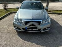 Gebraucht Mercedes E500 Avantgarde 387 PS (284 kW) 2009 Silber Limousine