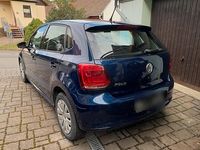 Gebraucht VW Polo Trendline 69 PS (50 kW) 2011 Blau Kleinwagen