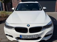 Gebraucht BMW 330 M Sport 252 PS (185 kW) 2017 Weiß Limousine