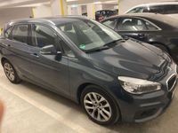 gebraucht BMW 218 Active Tourer 218 i Aut.