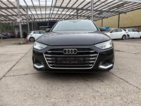 Gebraucht Audi A4 Basis 150 PS (110 kW) 2021 Schwarz Kombi