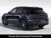 Gebraucht Porsche Cayenne 470 PS (345 kW) 2024 Chromitschwarzmetallic SUV