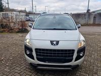 Gebraucht Peugeot 3008 Premium 109 PS (80 kW) 2009 Weiß Limousine
