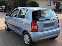 Brugt Kia Picanto 65 HK (47 kW) 2005 Blå Hatchback