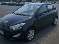 Gebraucht Hyundai i20 Edition 86 PS (63 kW) 2013 Schwarz Kleinwagen