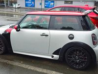 Gebraucht Mini John Cooper Works 211 PS (155 kW) 2011 Silber Kleinwagen