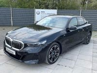 Gebraucht BMW 550e M Sport 489 PS (359 kW) 2025 Schwarz Limousine