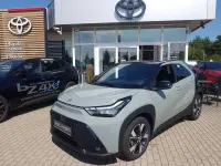 Neu Toyota Aygo X 116 PS (85 kW) 2026 Urban khaki metallic SUV