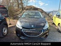 Gebraucht Peugeot 208 Active 82 PS (60 kW) 2014 Schwarz Kleinwagen
