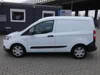 Gebraucht Ford Transit Trend 101 PS (74 kW) 2023 Frostweiß Van / Kleinbus