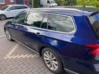 Gebraucht VW Passat Highline 220 PS (161 kW) 2018 Blau Kombi