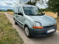 Gebraucht Renault Kangoo 80 PS (58 kW) 2002 Silber Van / Kleinbus
