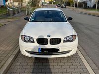 Gebraucht BMW 116 122 PS (89 kW) 2009 Weiß Kleinwagen