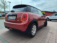 Usado Mini ONE 75 HP (55 kW) 2017 Vermelho Citadino