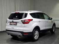 Gebraucht Ford Kuga Titanium 150 PS (110 kW) 2019 Weiß, frozen white SUV