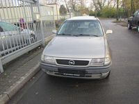 Gebraucht Opel Astra 75 PS (55 kW) 1996 Grau Limousine