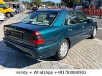 Gebraucht Mercedes C220 Elegance 125 PS (91 kW) 1998 Grün Limousine