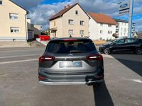 Gebraucht Ford Focus Active X 155 PS (114 kW) 2023 Magneticgrau (metallic) Kombi