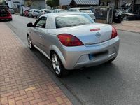 Gebraucht Opel Tigra 125 PS (91 kW) 2006 Silber Cabrio