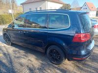 Second-hand VW Sharan 150 CP (110 kW) 2014 Albastru Monovolum