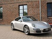 Gebraucht Porsche 911 Carrera 325 PS (239 kW) 2005 Arktissilbermetallic Coupé