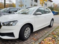 Gebraucht Skoda Fabia Easy 65 PS (47 kW) 2023 Weiß Kleinwagen