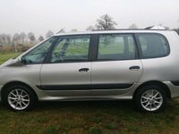 Gebraucht Renault Espace 140 PS (102 kW) 2000 Silber Van / Kleinbus