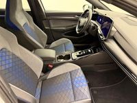 Gebraucht VW Golf VIII R 333 PS (244 kW) 2025 Weiß Limousine