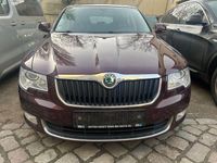 Gebraucht Skoda Superb Ambition 160 PS (117 kW) 2009 Rot Limousine