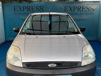 Gebraucht Ford Fiesta 69 PS (50 kW) 2004 Silber Kleinwagen