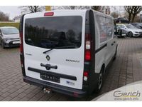 Gebraucht Renault Trafic Komfort 120 PS (88 kW) 2019 Arktisweiß Van / Kleinbus