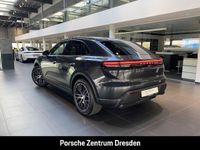 Gebraucht Porsche Macan 264 kW (360 PS) 2025 Vulkangraumetallic SUV