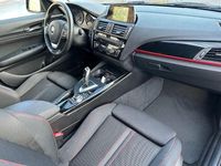 Gebraucht BMW 120 Sport Line 190 PS (139 kW) 2016 Schwarz Kleinwagen