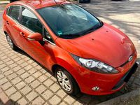Gebraucht Ford Fiesta 82 PS (60 kW) 2013 Orange Kleinwagen