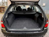Gebraucht Mercedes E280 190 PS (139 kW) 2008 Schwarz Kombi