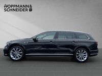 Gebraucht VW Passat Business 150 PS (110 kW) 2023 Deep black perleffekt Kombi