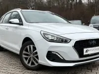 Gebraucht Hyundai i30 Trend 136 PS (100 kW) 2019 Weiß Kombi