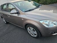 Gebraucht Kia Ceed 116 PS (85 kW) 2007 Braun Kleinwagen