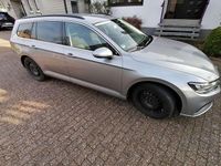 Gebraucht VW Passat Business 150 PS (110 kW) 2020 Silber Kombi